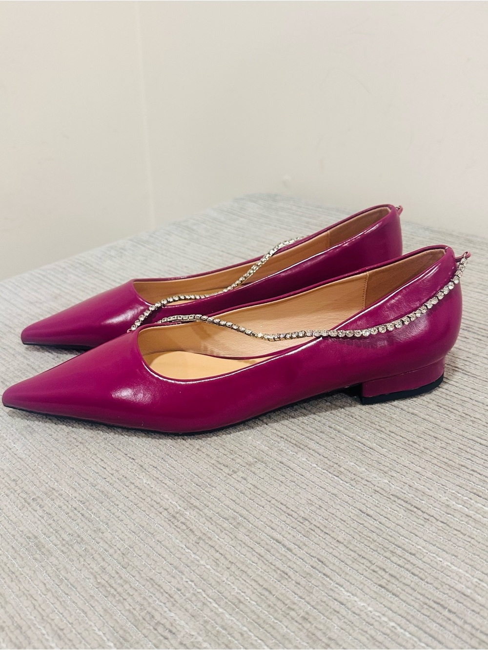 C.Paravano Women's Pointed Toe Ballet Flats Fuchsia Magenta Leather US 8.5 NWOT